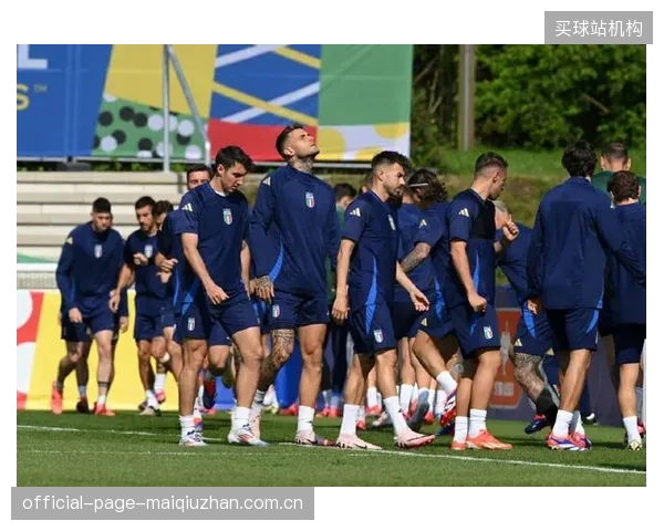 基耶萨与坎比亚索在左路的配合默契，或成为撕开对手密集防守的利器。